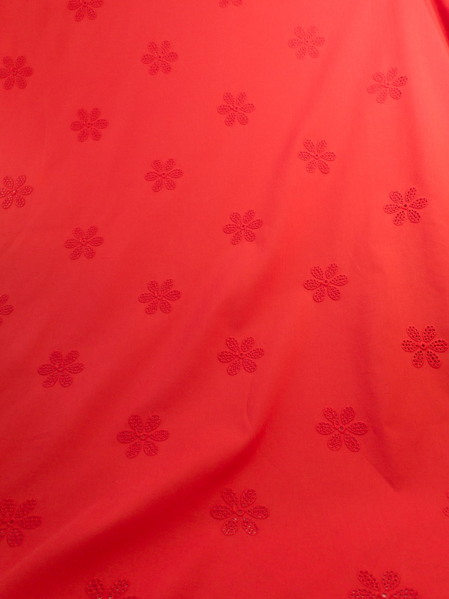 Daisy Eyelet - Poppy