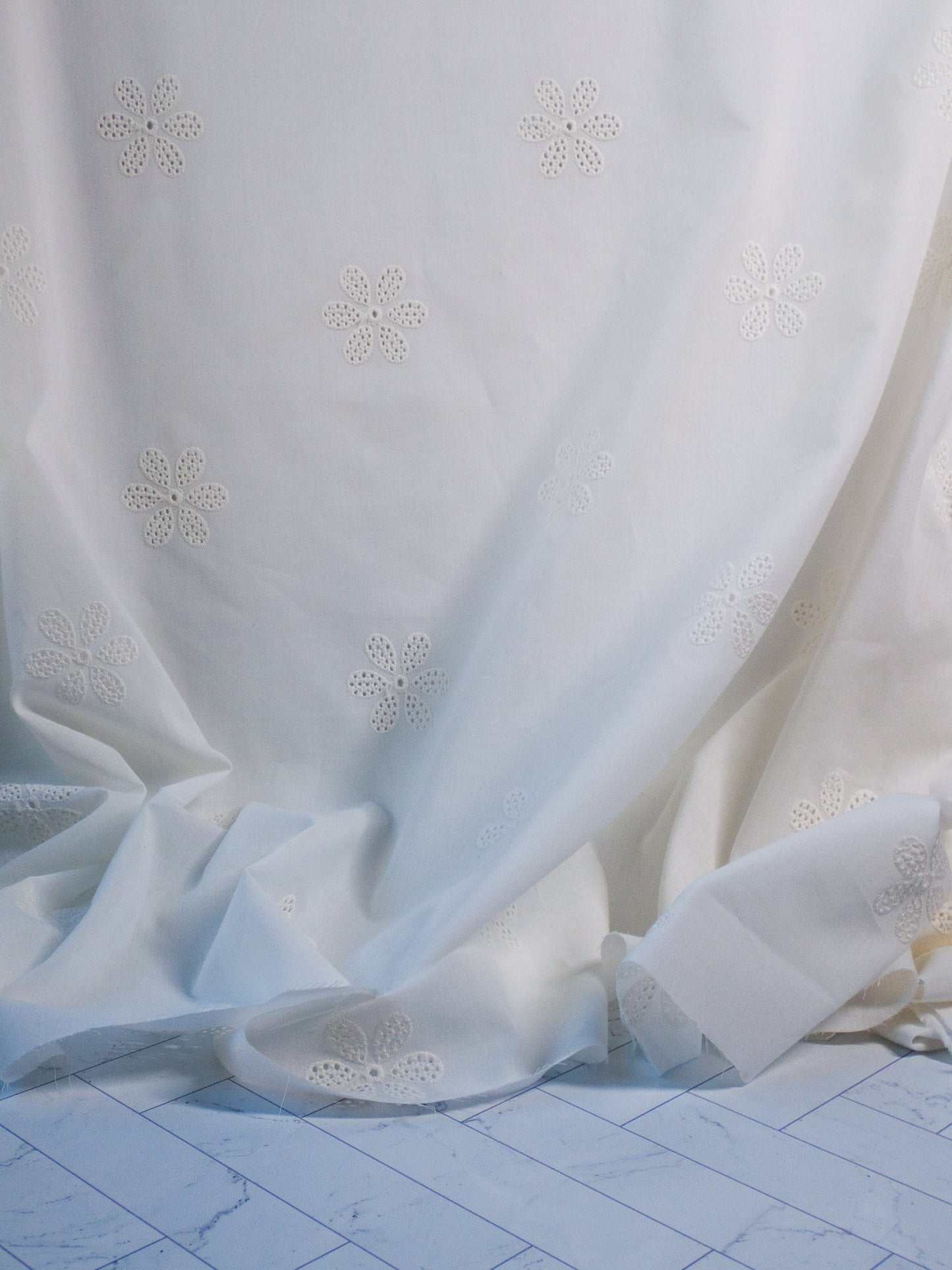 Daisy Eyelet - White