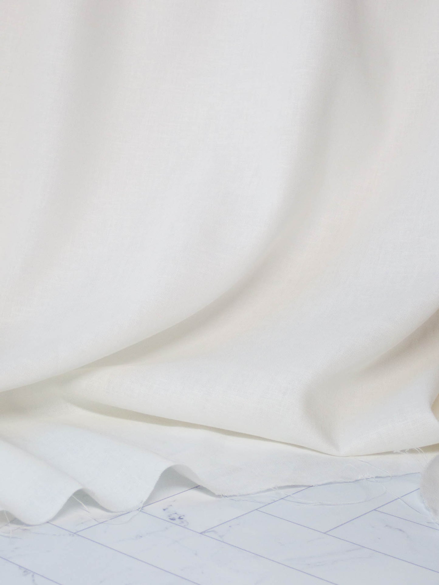 Breezy Linen - White